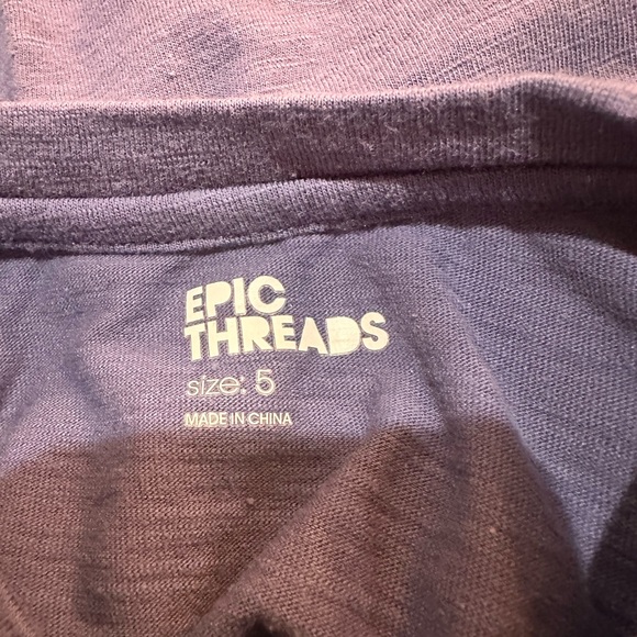 Stitchfix Girls Tops Bundle of Three- Open Edit, Runway and Epic Threads 5T - Picture 4 of 12